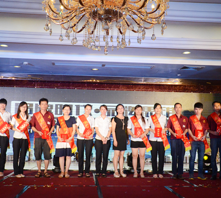 富軒門窗年度品牌峰會圓滿落幕，凝聚發展活力