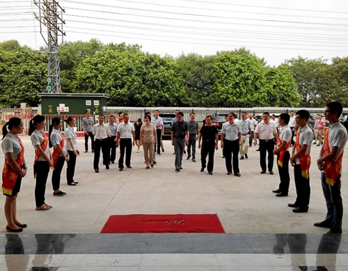 灣里區領導、嘉賓到訪富軒門窗