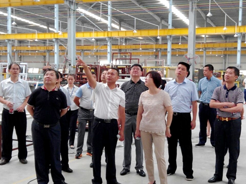 灣里區領導、嘉賓到訪富軒門窗