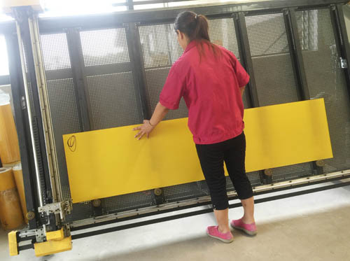 富軒門窗的車間體驗(yàn)篇&mdash;&mdash;&ldquo;修煉&rdquo;的門窗