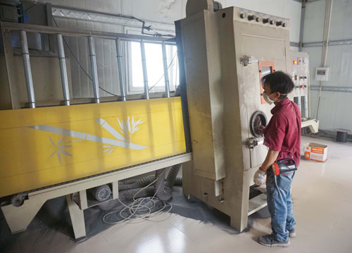 富軒門窗的車間體驗(yàn)篇&mdash;&mdash;&ldquo;修煉&rdquo;的門窗