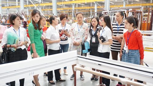 2015年富軒商學院（第一期）導購培訓班精彩圖文報道