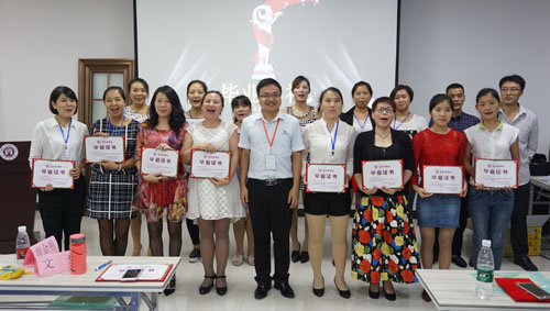 精彩不間斷！富軒商學(xué)院導(dǎo)購培訓(xùn)班第三天迎來收獲時(shí)刻！