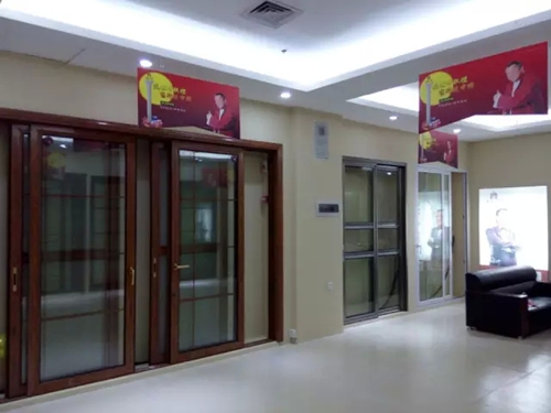 &ldquo;煥然一新，光彩奪目&rdquo;&mdash;&mdash;泉州富軒加盟店裝修完畢