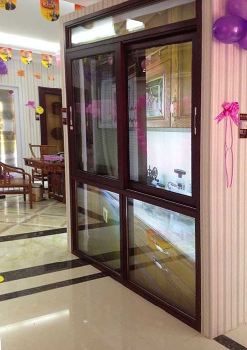 &ldquo;攜手同行，共創(chuàng)輝煌&rdquo; 熱烈慶祝赫章富軒專賣店隆重開業(yè)